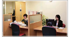 実務を体験・経験できる
インターン制度の写真