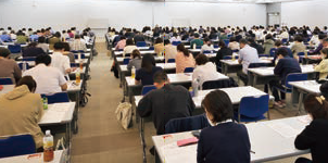 模擬試験会場